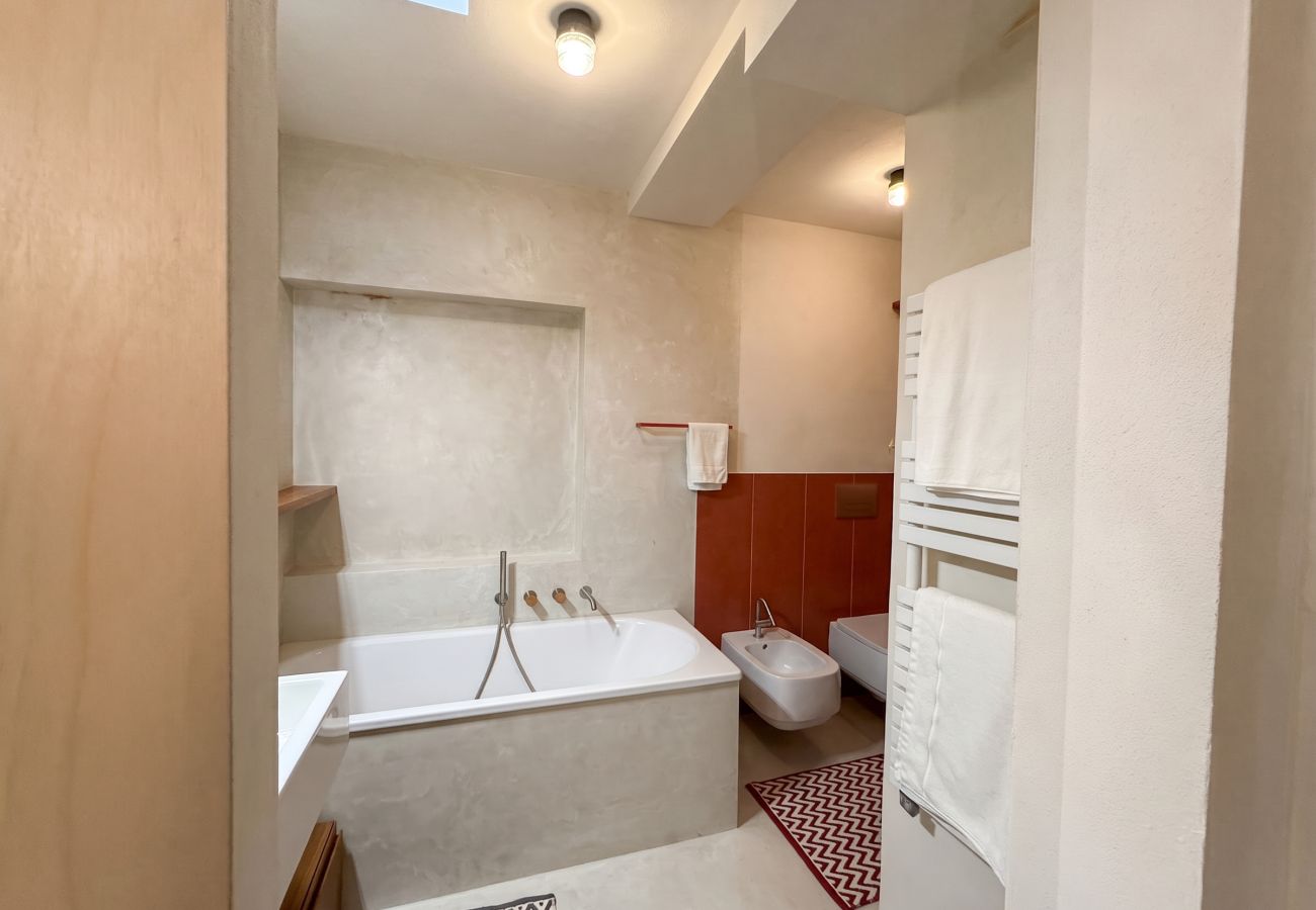 Appartamento a Dorsoduro - Ca’ Cinzia | Venetian Design Home & Canal View