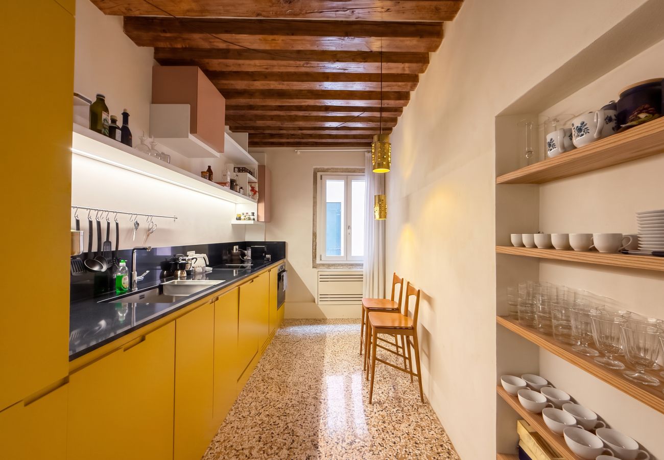Appartamento a Dorsoduro - Ca’ Cinzia | Venetian Design Home & Canal View