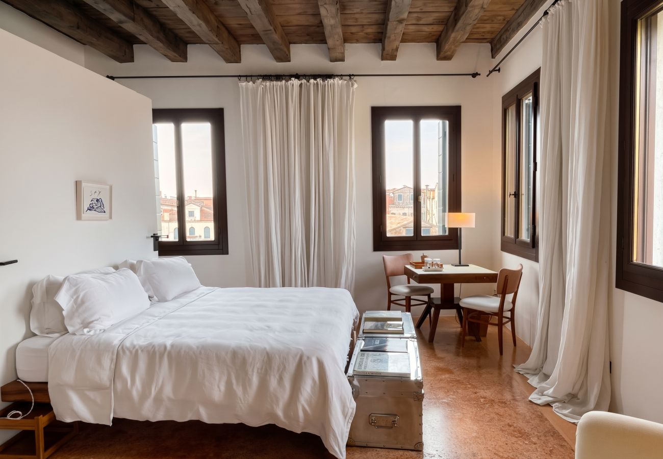Villa a Castello - VILLA LAGUNA - PRIVATE WATERFRONT RESIDENCE 