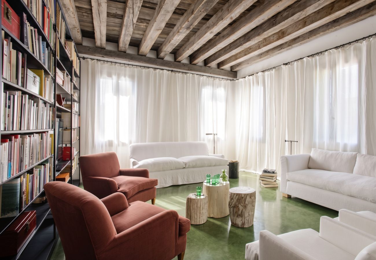 Villa a Castello - VILLA LAGUNA - PRIVATE WATERFRONT RESIDENCE 