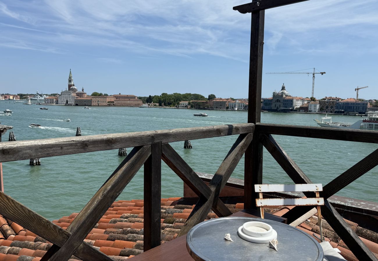 Apartment in Venice - ZATTERE ALTANA-LONG STAY