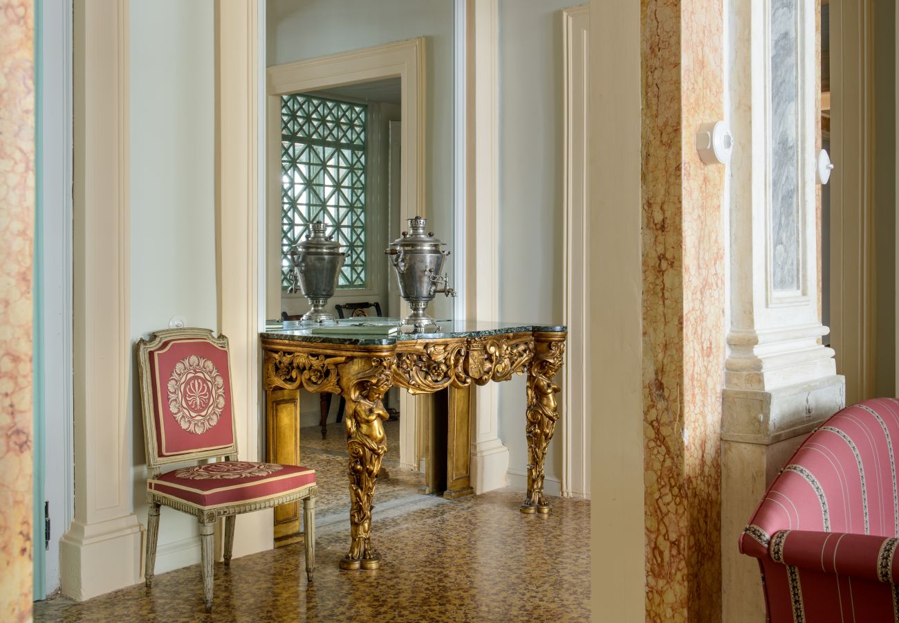Apartment in Venice - PALAZZO GRIMANI- NOBLE FLOOR